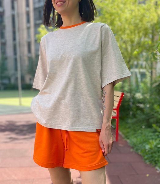 Чорна жіноча футболка з помаранчевою горловиною Morkva t-shirt orange neck розмір S t-shirt02 фото